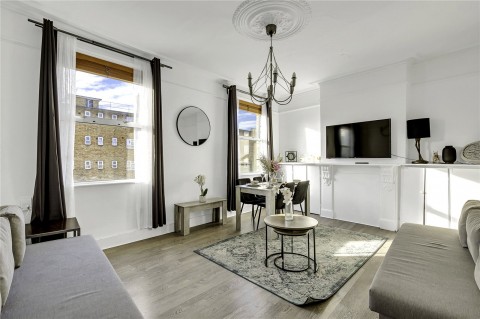 View Full Details for Askew Road, London