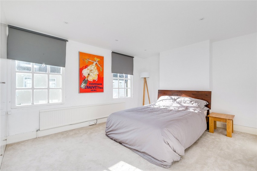 Images for Barnes, London