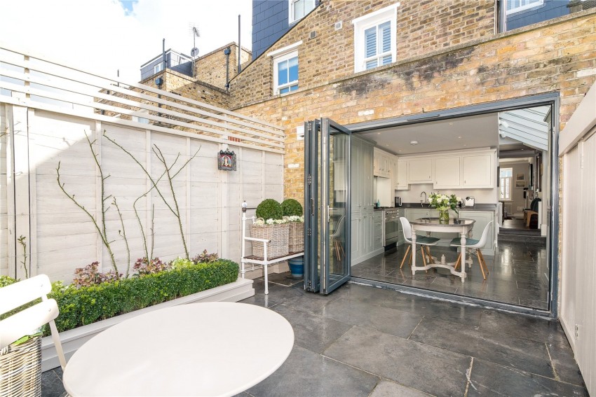 Images for Barnes, London