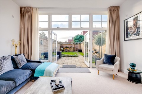 View Full Details for Upper Richmond Road, Barnes, London