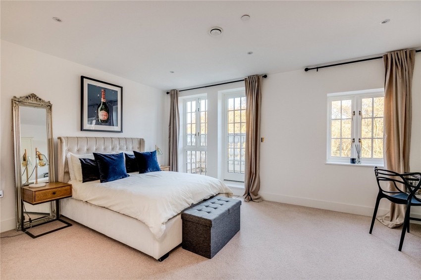 Images for Barnes, London