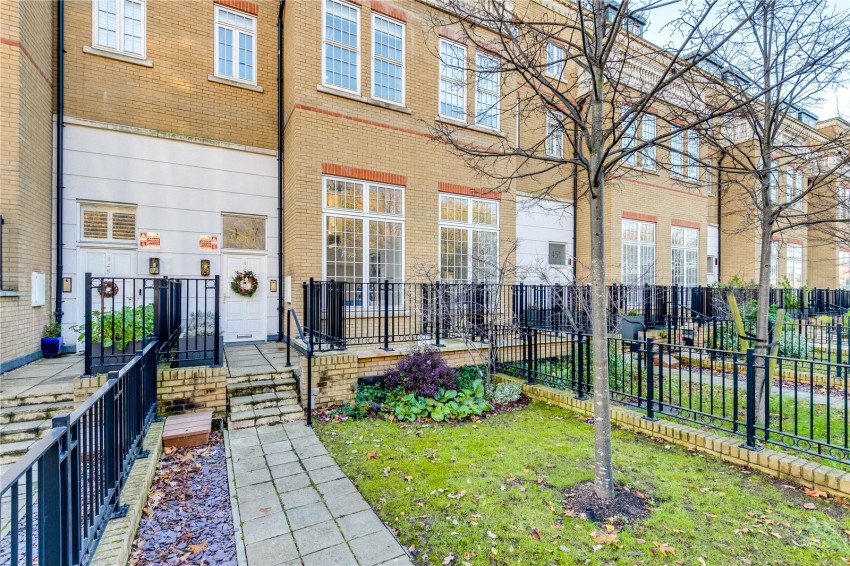 Images for Barnes, London