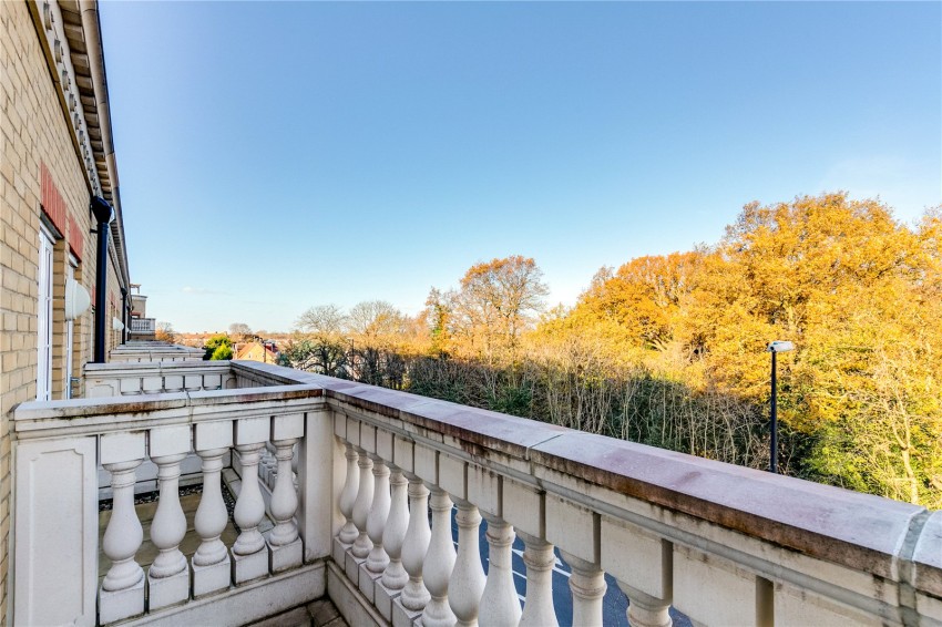 Images for Barnes, London
