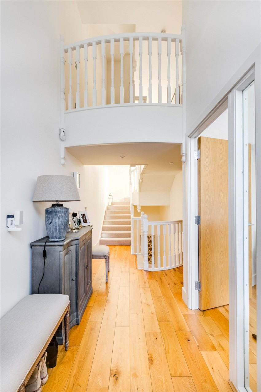 Images for Barnes, London