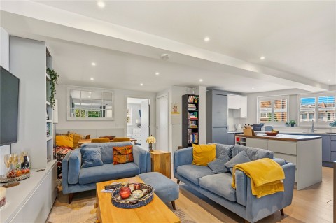 View Full Details for Brookfield Mews, London