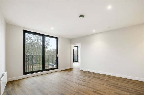 View Full Details for Paddenswick Road, London